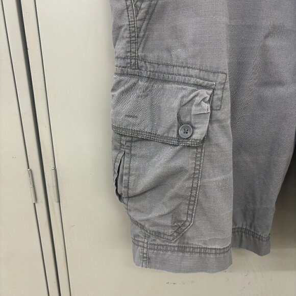 Men's Calvin Klein Cargo Shorts Grey Size 34 - Picture 6 of 9